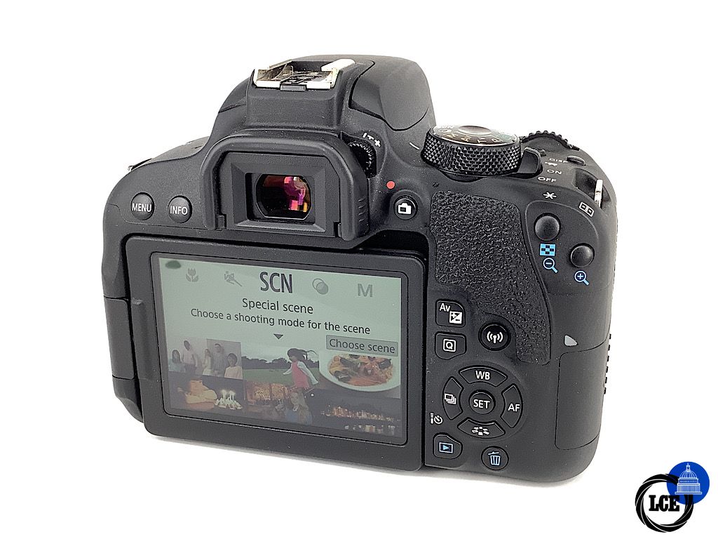 Canon EOS 800D + 18-55mm IS STM *shutter sub 3k*