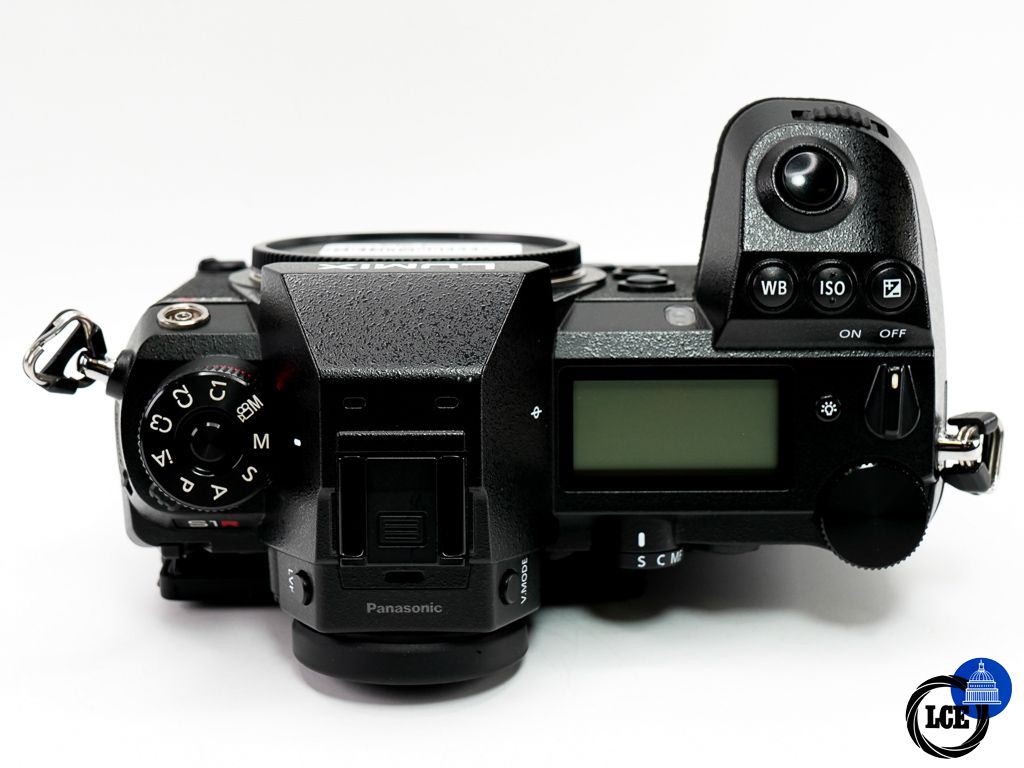 Panasonic S1R Body + 2 Spare Batteries 