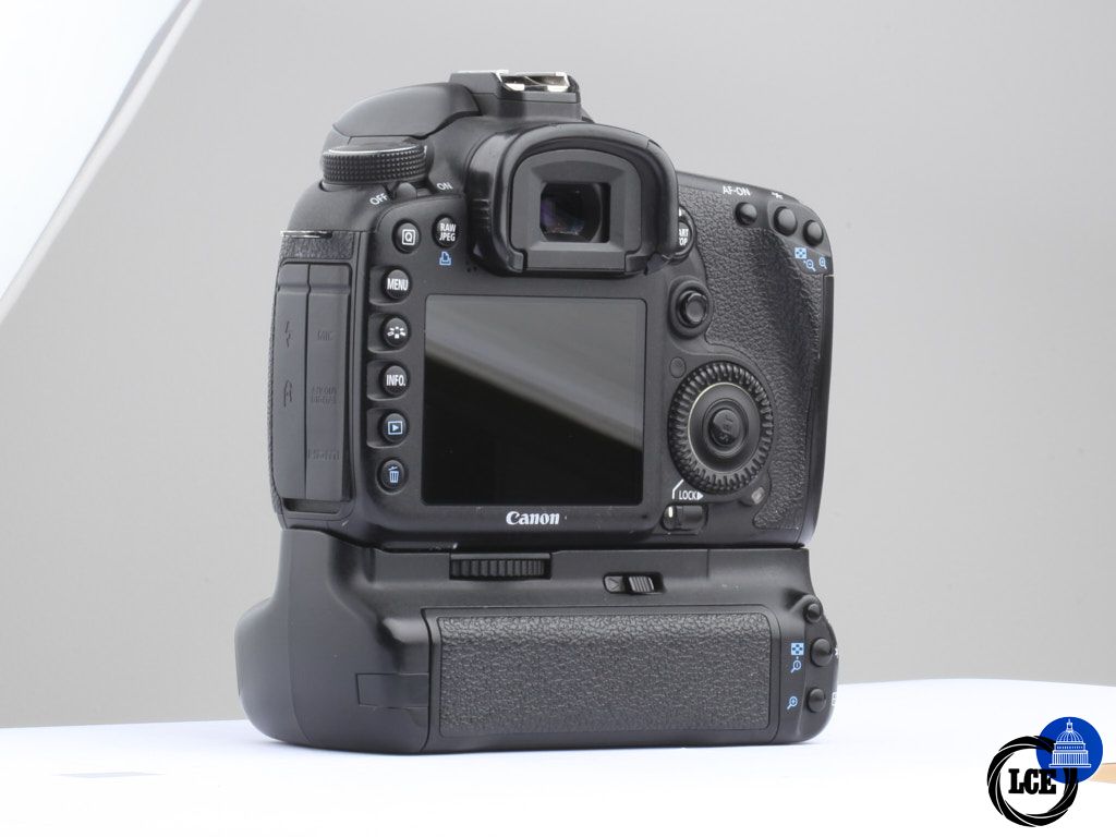 Canon EOS 7D Body + Grip [4*] | 10115496