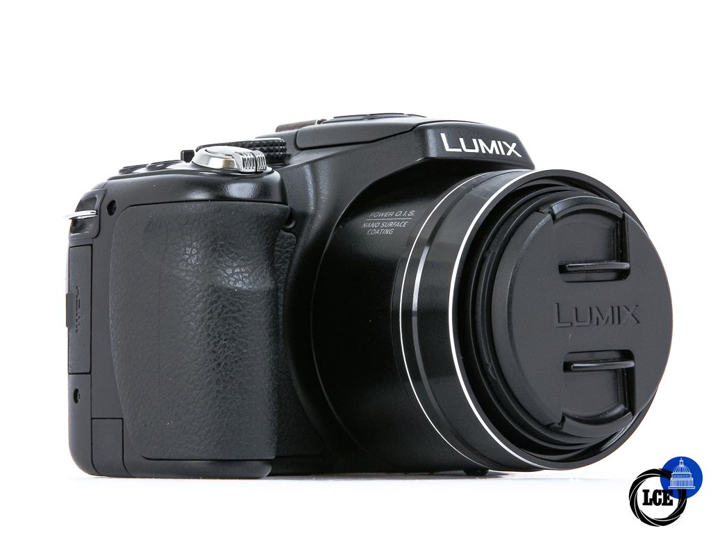 Panasonic Lumix FZ200 **Boxed**