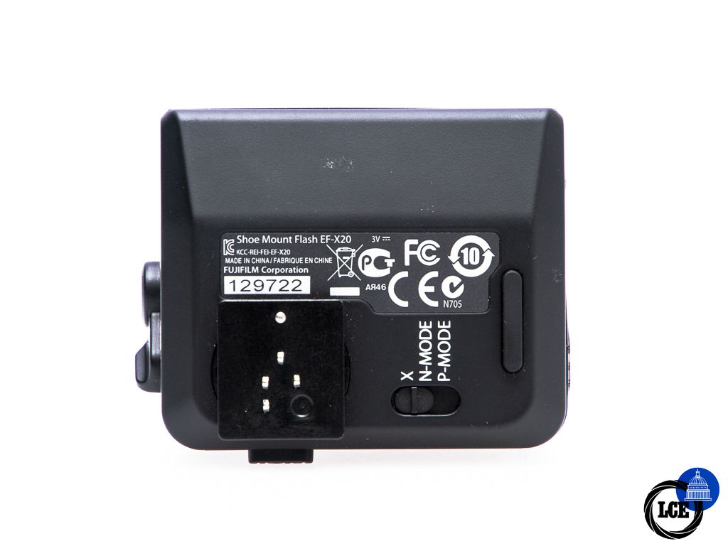 FujiFilm EF-X20 Flash