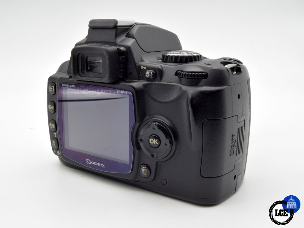 Nikon D40x + 18-55mm 