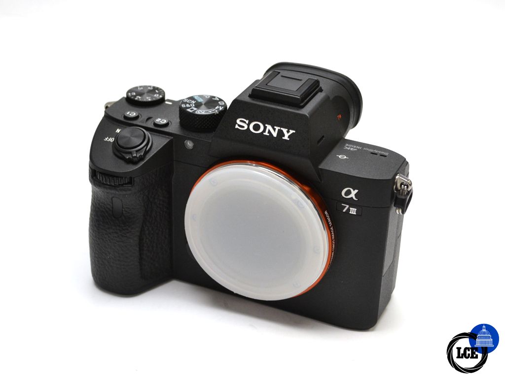 Sony A7 III Body only