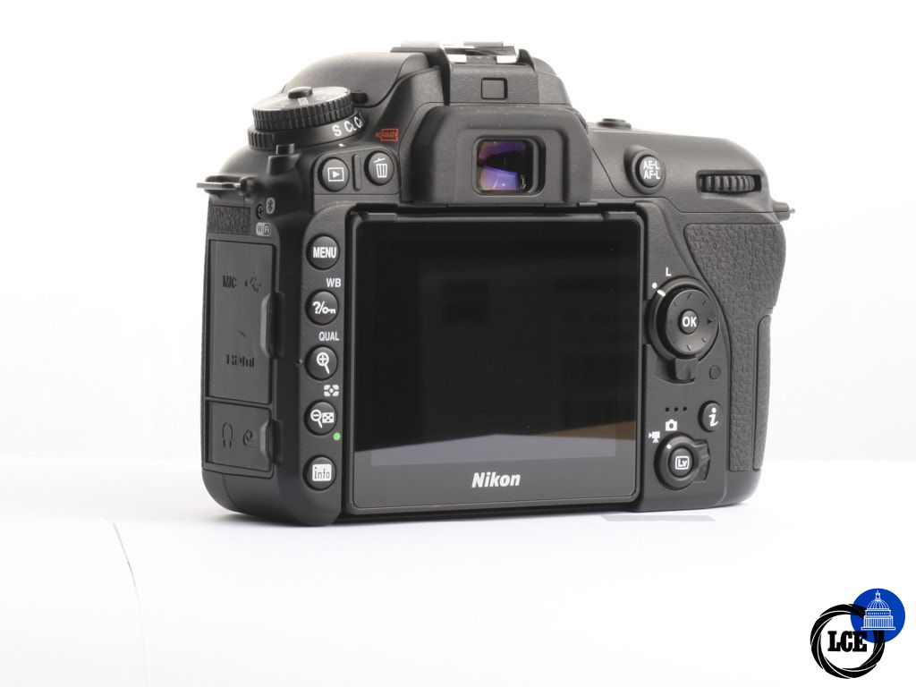 Nikon D7500 body [4*] | 10115532