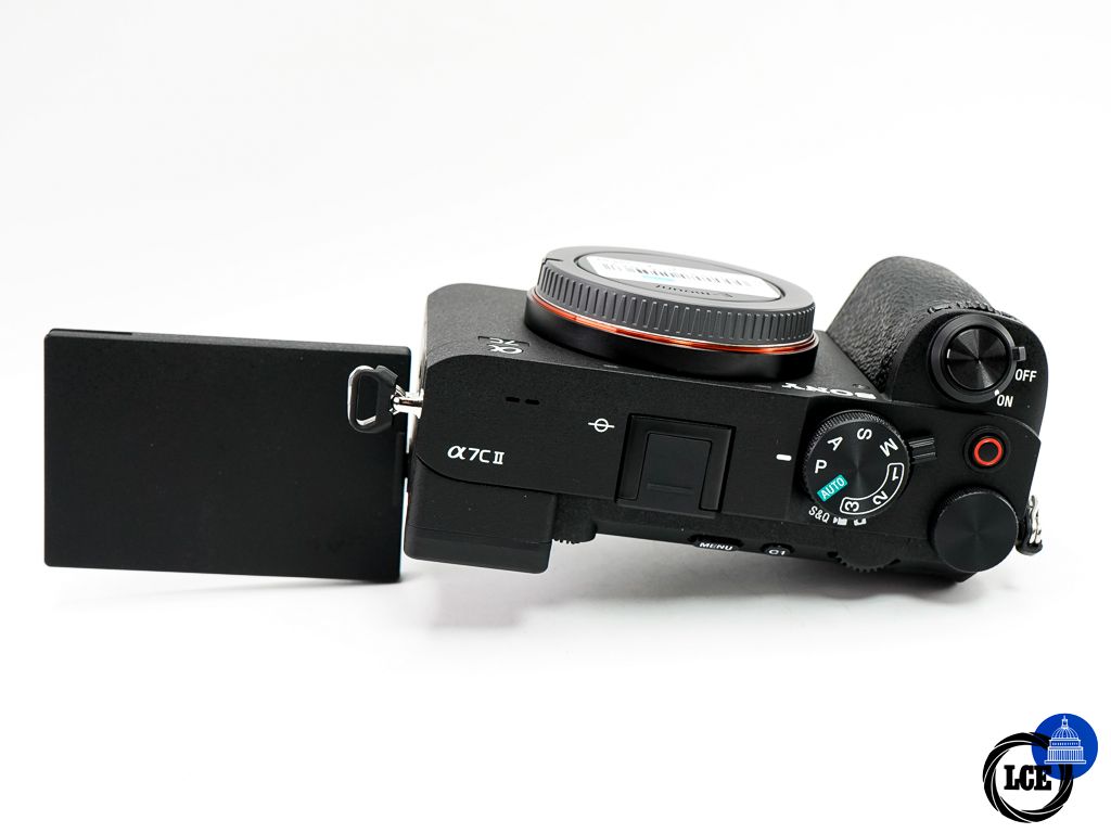 Sony A7C II Body * MINT, BOXED &  VERY LOW SHUTTER COUNT *