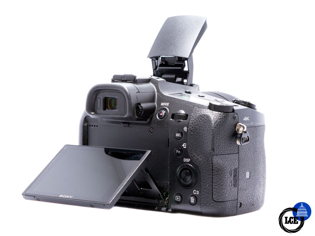 Sony Cybershot RX10 Mark III