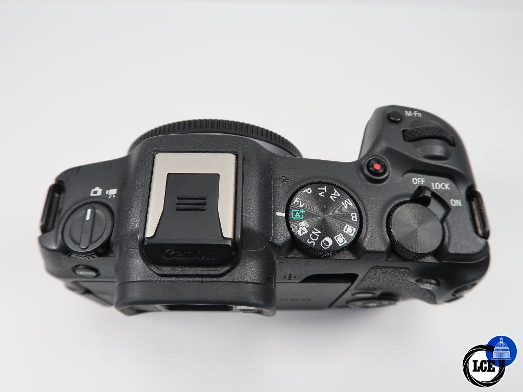 Canon EOS R8 Body shutter count less than 1000
