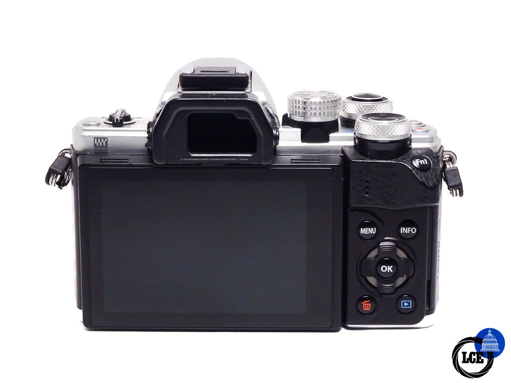 Olympus OM-D E-M10 II Silver