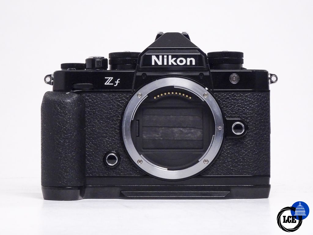 Nikon Zf + SmallRig Grip