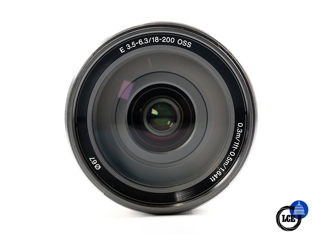 Sony E 18-200mm f/3.5-6.3 OSS | 1277581