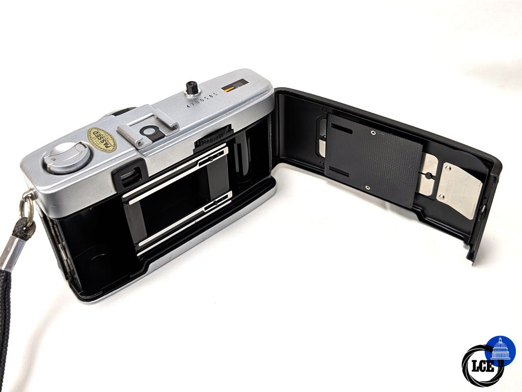 Olympus Trip 35