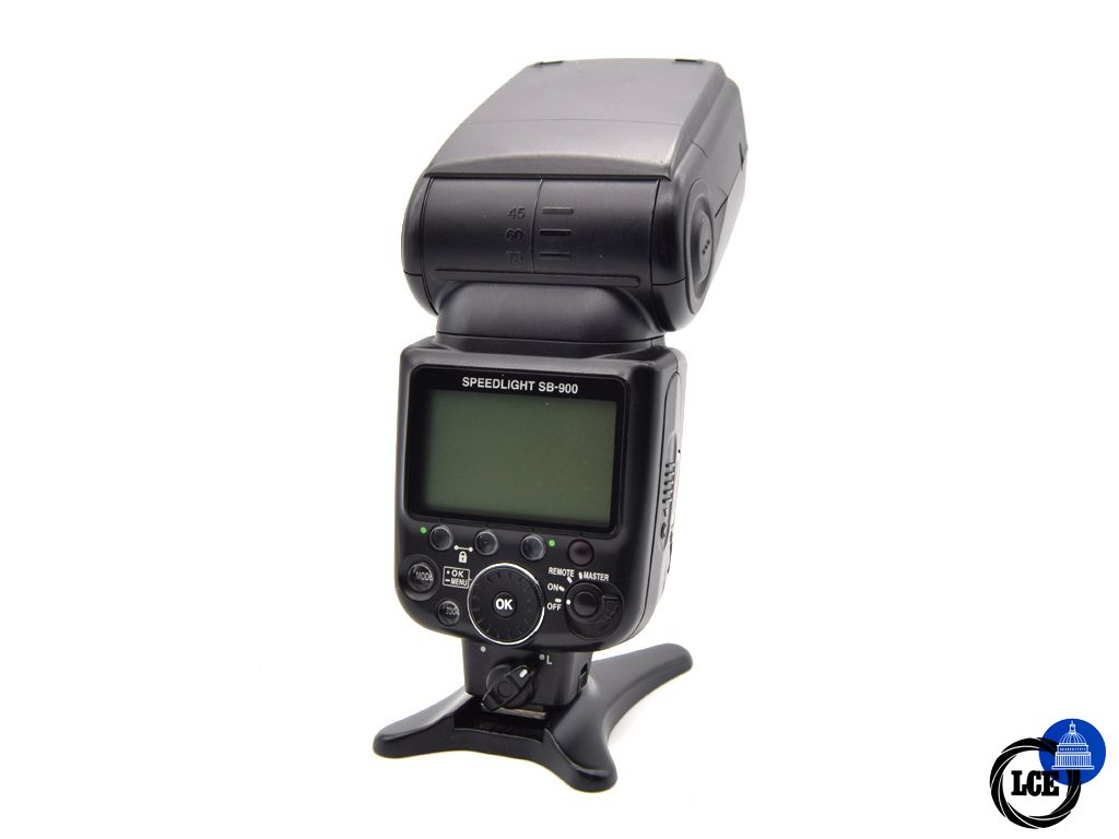 Nikon SB-900