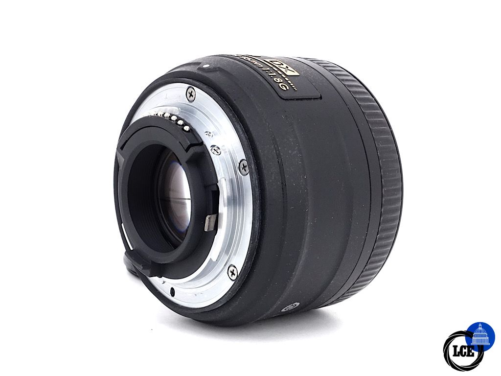 Nikon AF-S 35mm F1.8 DX G | 4*