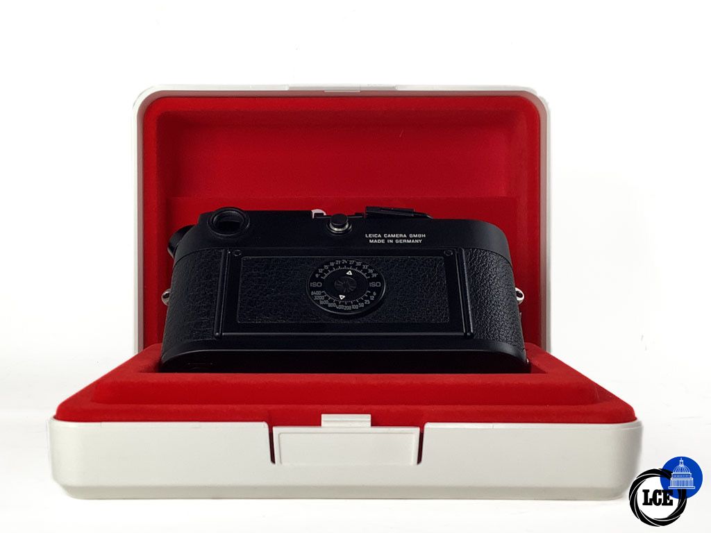 Leica M6 ‘Schwz’ Black Body NON TTL