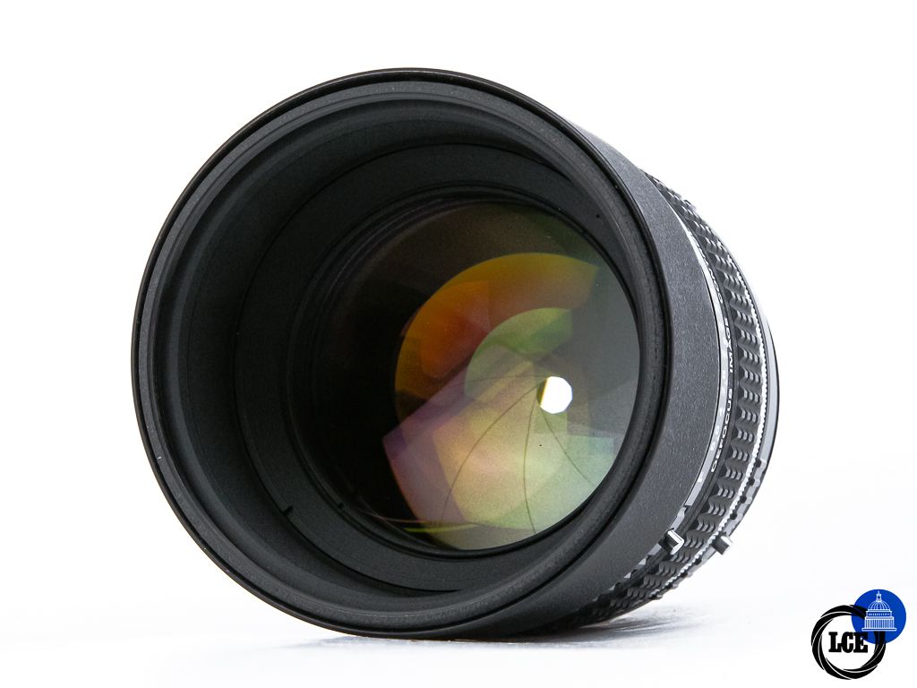 Nikon AF DC 105mm f2 D Defocus Image Control