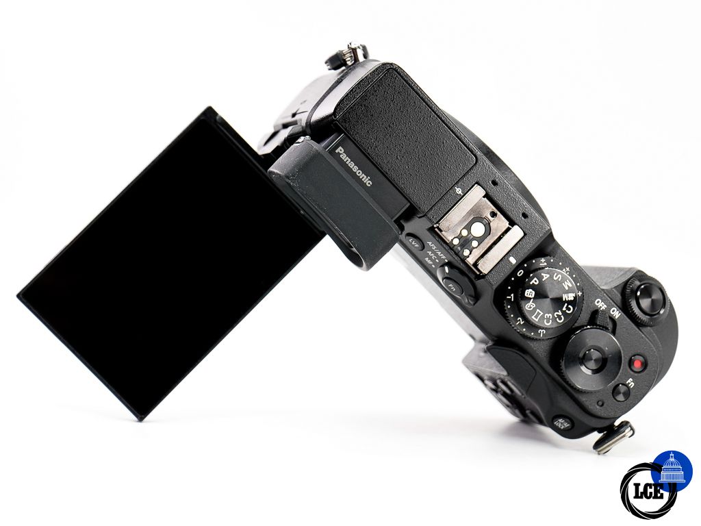 Panasonic Lumix GX8 Body  ** Low Shutter Count **