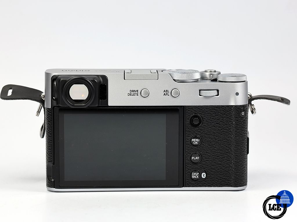 FujiFilm X100 VI SILVER *BOXED*