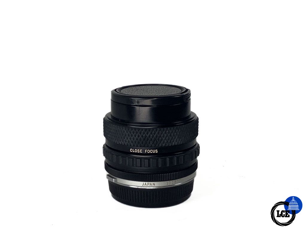 Olympus Zuiko 35-70mm F3.5-4.5