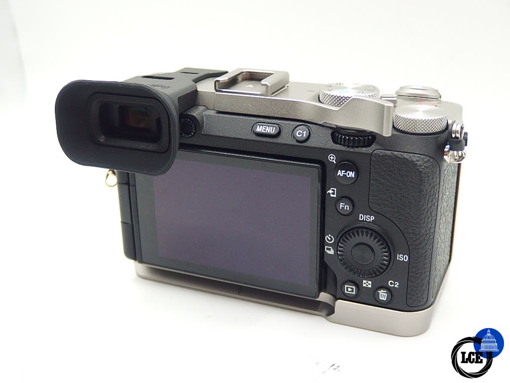 Sony A7CR Silver body