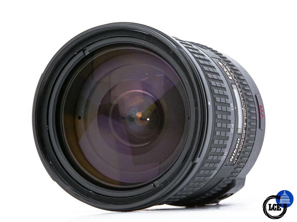 Nikon AF-S 18-200mm f3.5-5.6 G ED VR DX