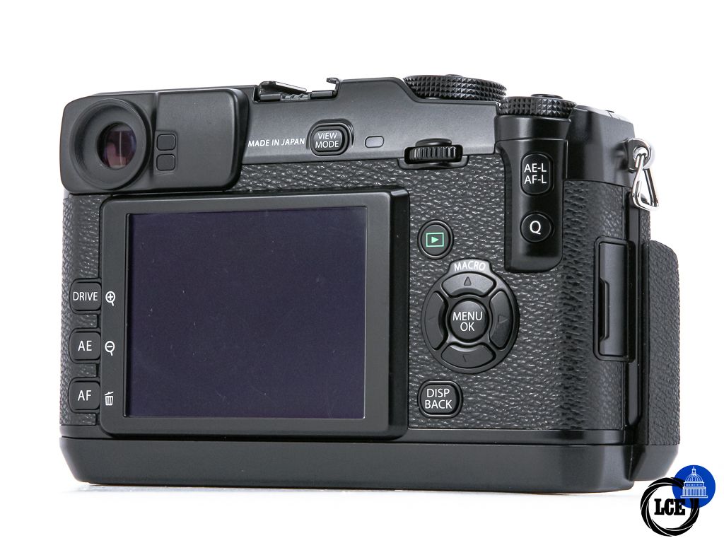 FujiFilm X-Pro1 Body + Hand Grip