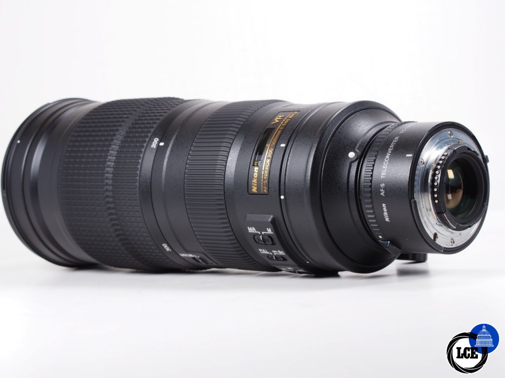 Nikon 200-500mm F5.6E AF-S VR & TC17EII