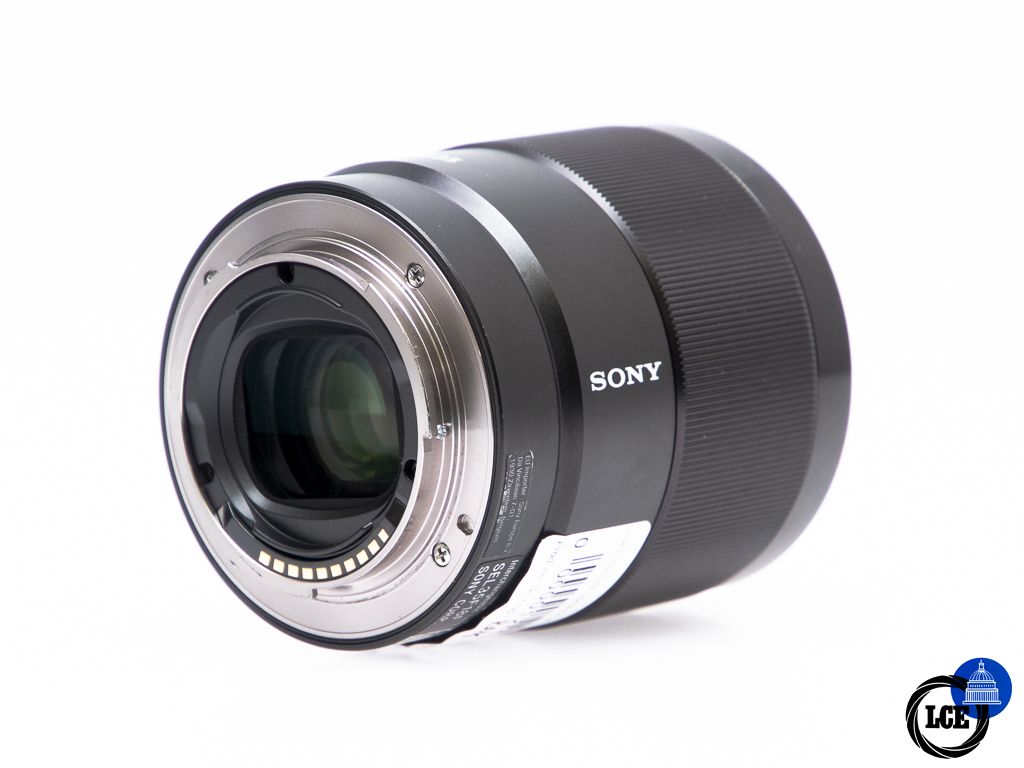 Sony FE 35mm f/1.8 