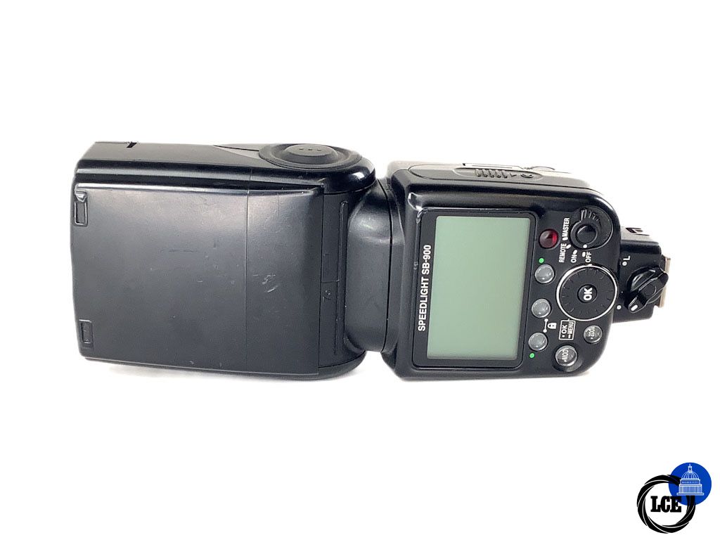Nikon SB-900 Flash