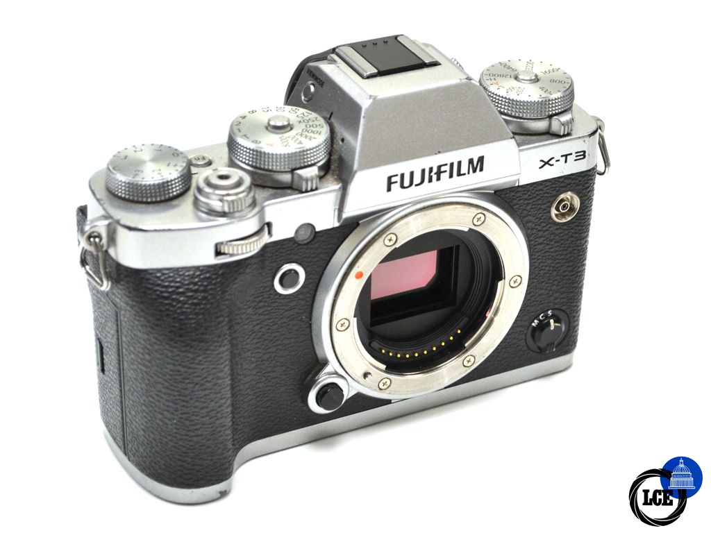 FujiFilm Fujifilm X-T3 Body - **ONLY 150 Actuations**