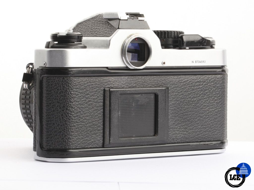 Nikon FM2n + 50mm f/1.8 [3*] | 10115844