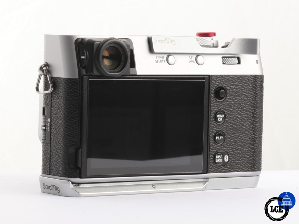 FujiFilm X100VI Silver + Accessories [5*] | 10115866