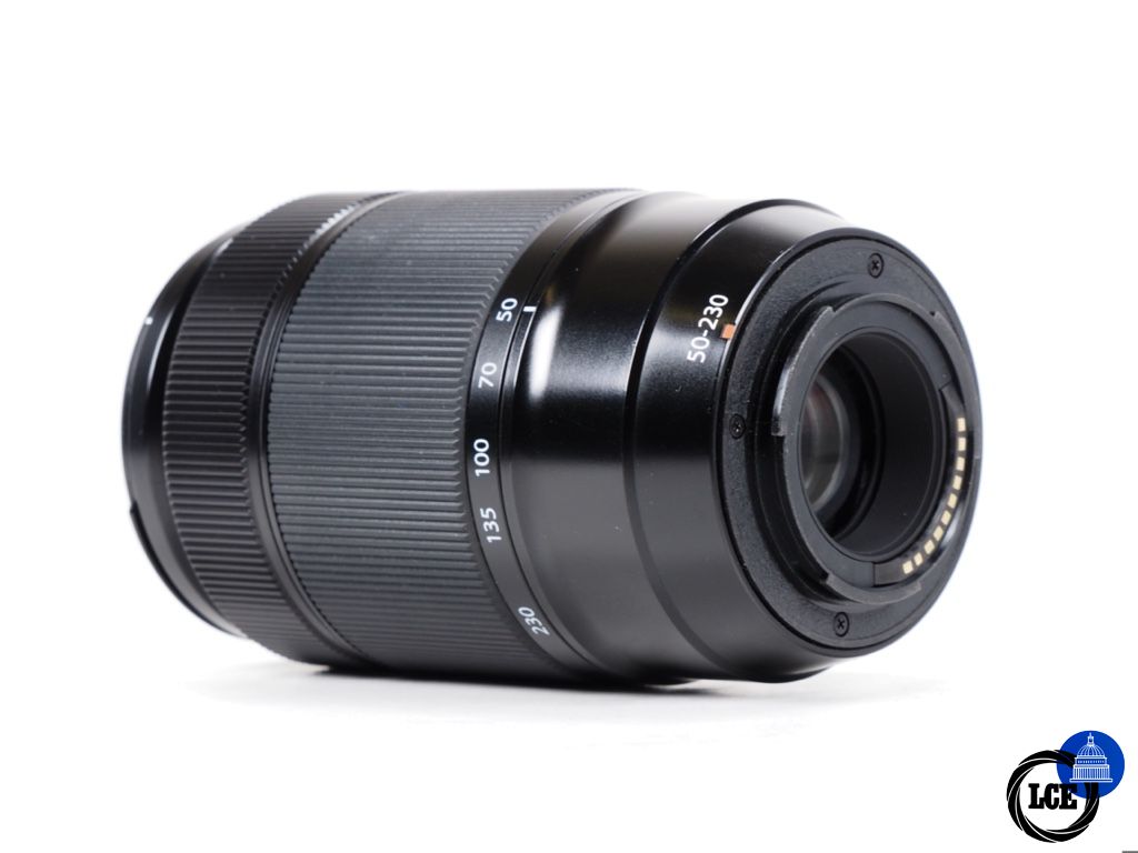 FujiFilm XC 50-230mm F4.5-6.7 OIS