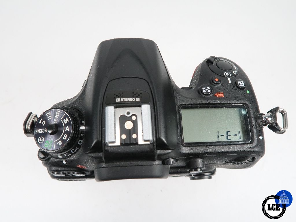 Nikon D7200 + MB-D15