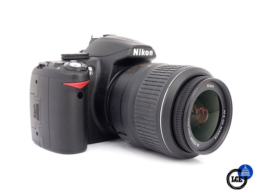 Nikon D3000 + AF-S 18-55mm F3.5-5.6 DX G VR | 5*