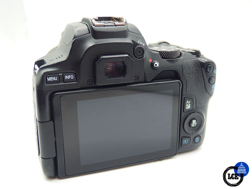 Canon EOS 250D 18-55mm