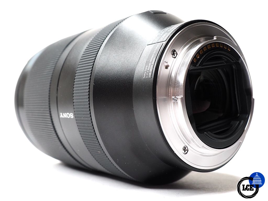 Sony FE 24-240mm F3.5-6.3