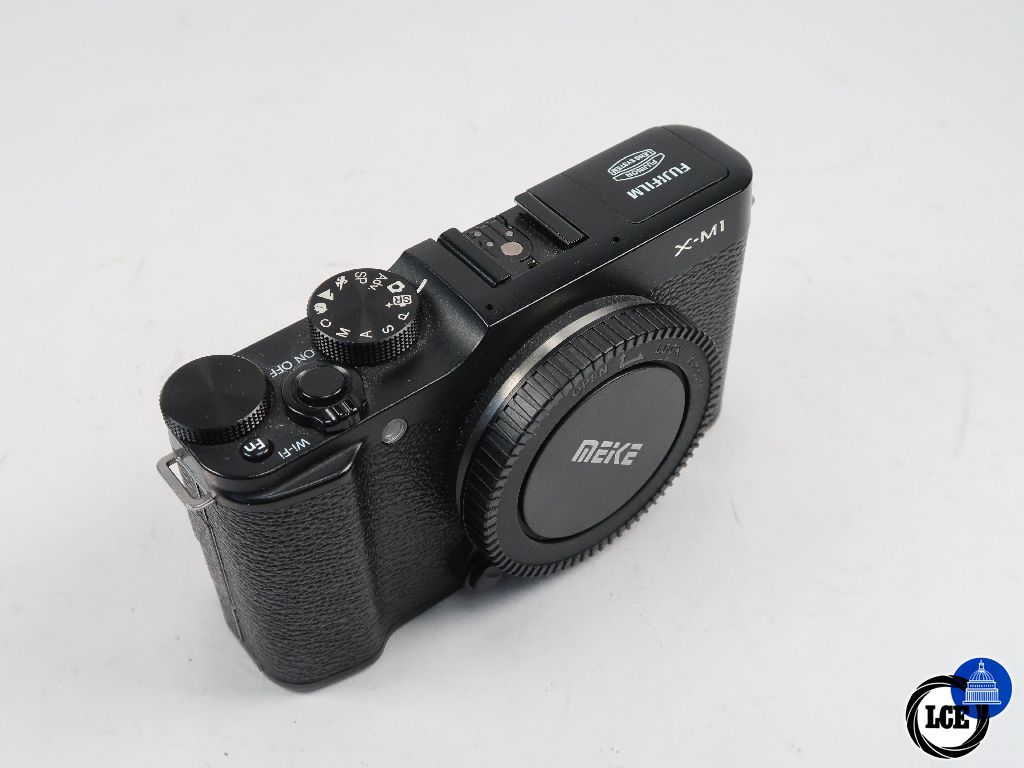 FujiFilm X-M1