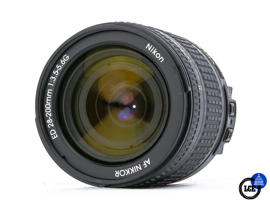 Nikon AF 28-200mm f3.5-5.6 G ED