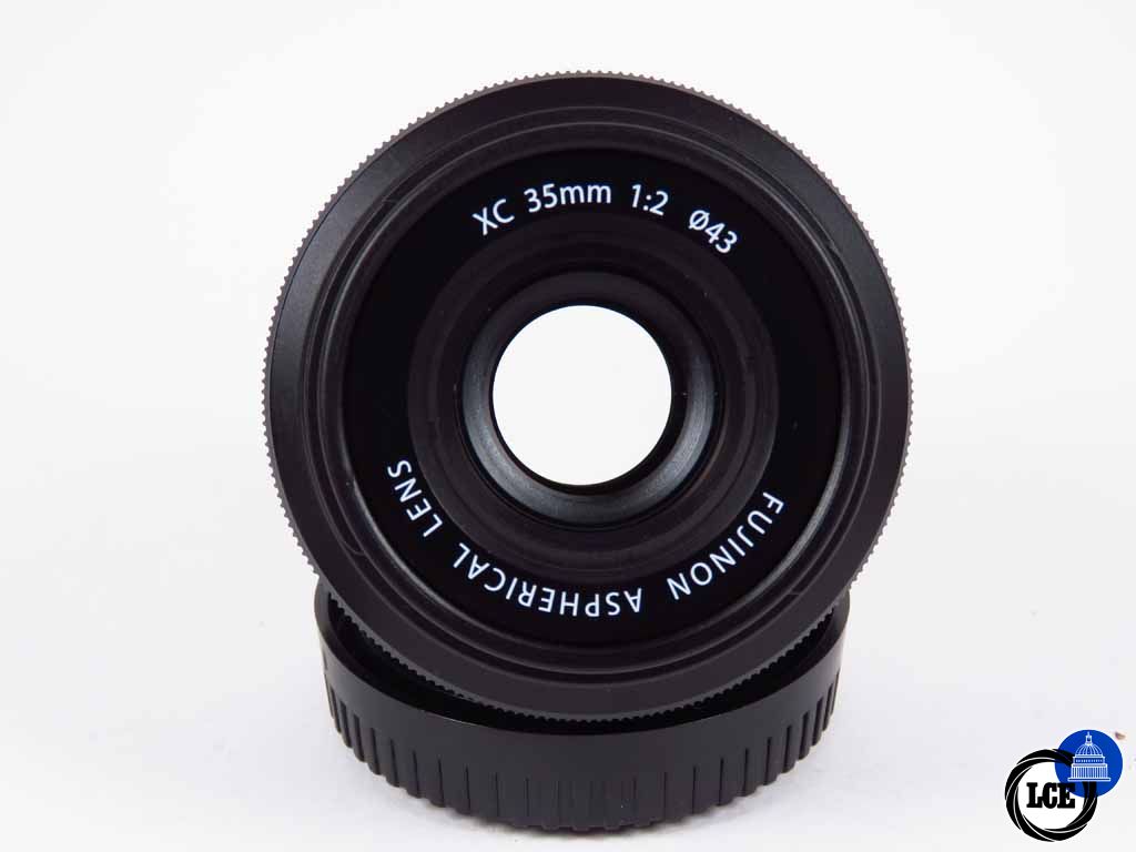 FujiFilm XC 35mm f2