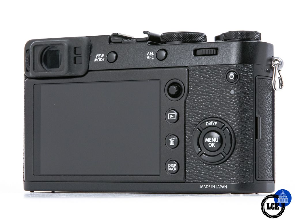 FujiFilm X100F + Everyready Case **2k Shutter Count**