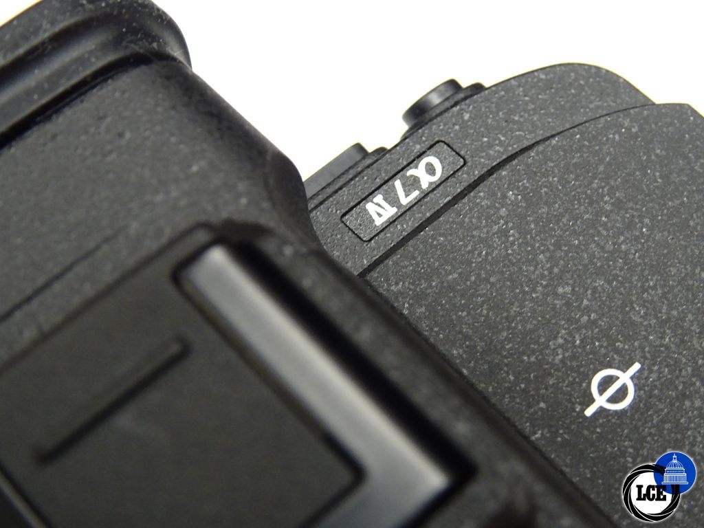 Sony A7 Mk IV c/w 28-70 Stunning condition