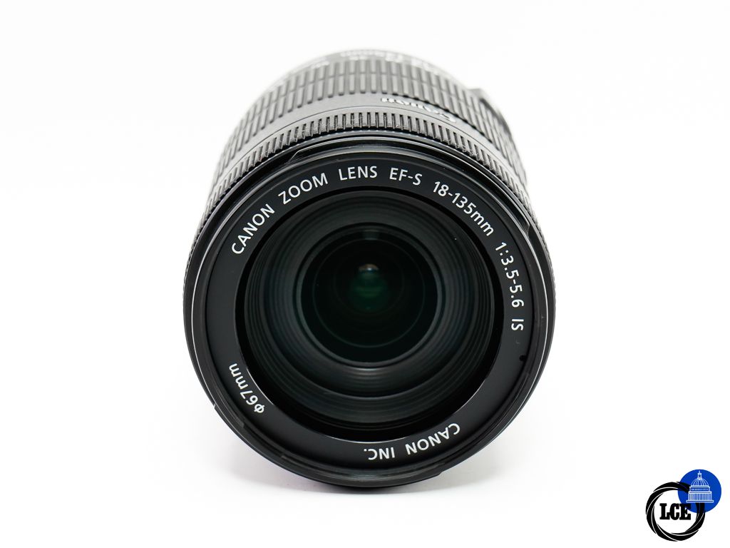 Canon EF-S 18-135mm f3.5-5.6 IS