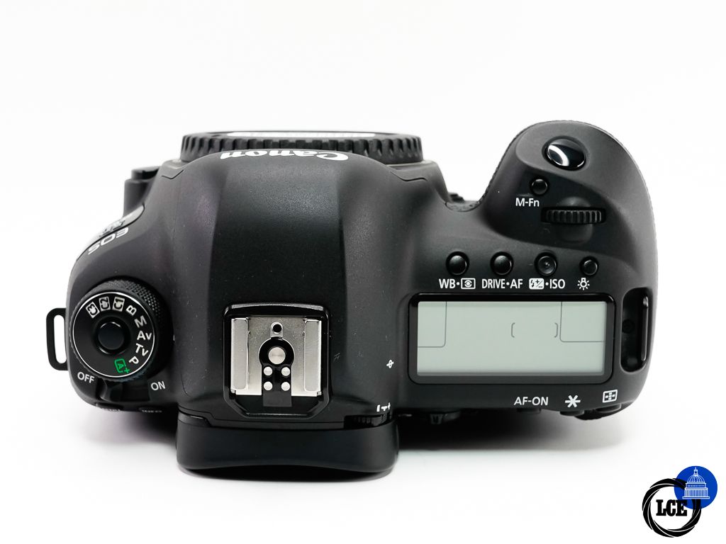 Canon EOS 5D IV Body **Low Shutter Count**