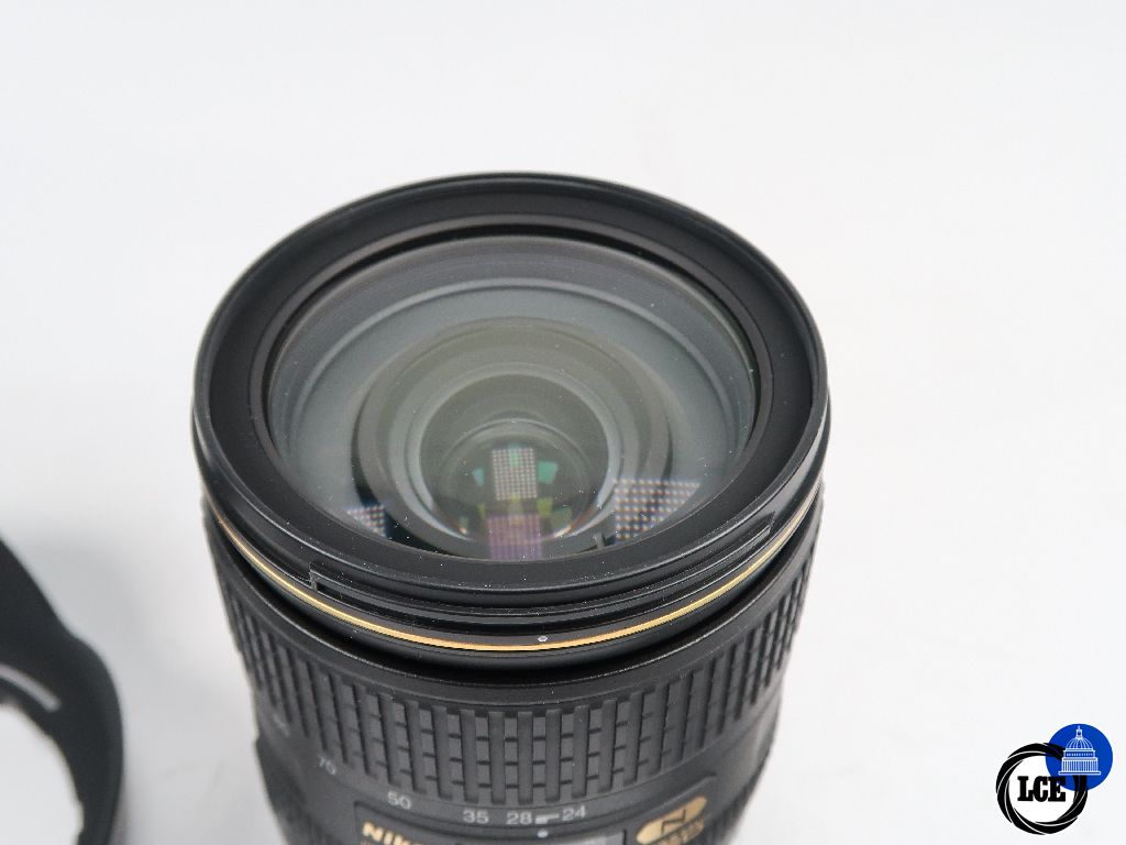 Nikon FX 24-120mm f4 VR