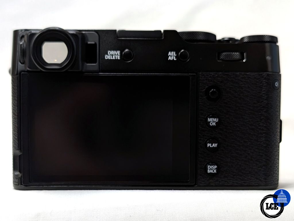 FujiFilm X100V Black