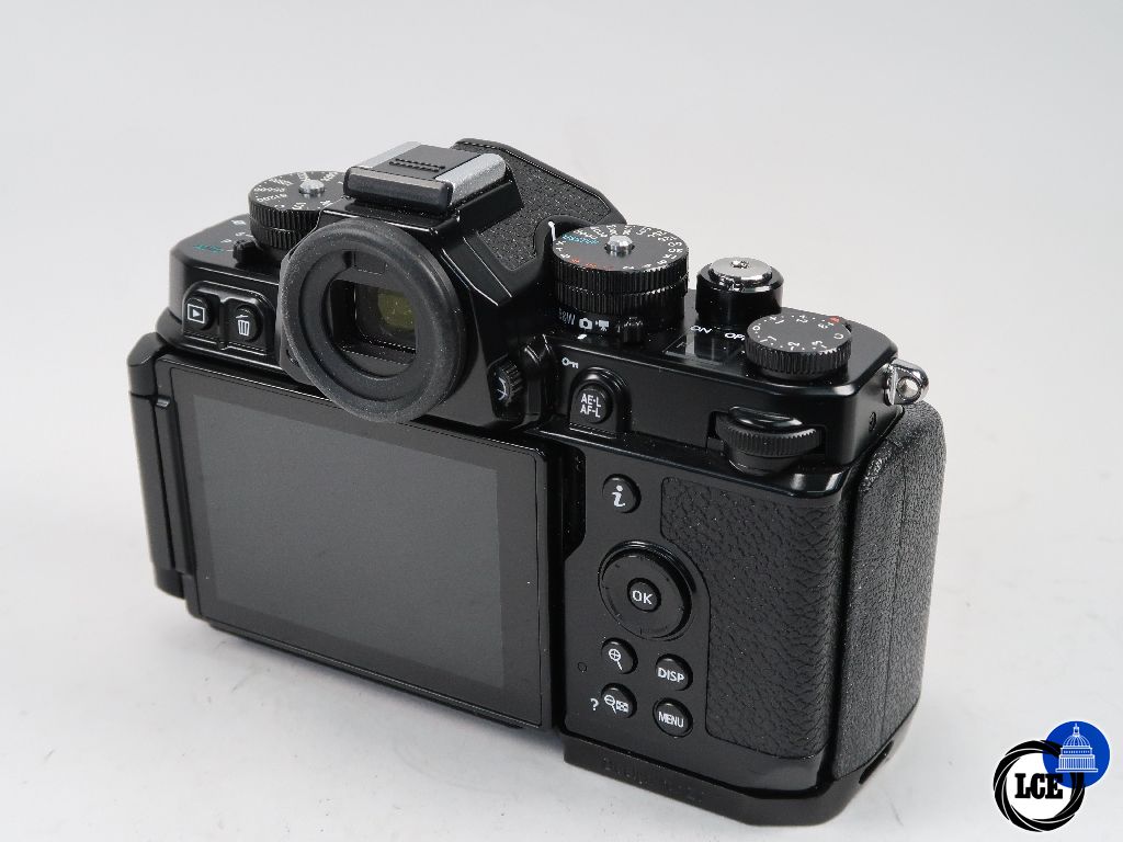 Nikon ZF Black  sub 2k sc