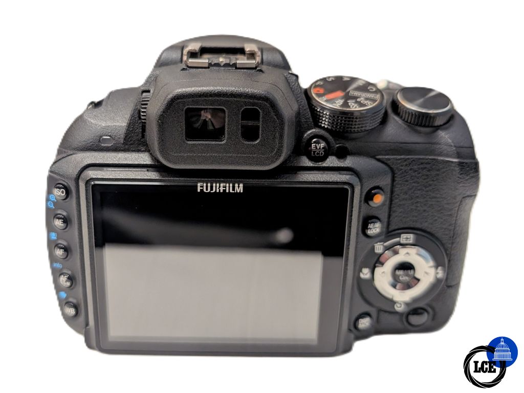 FujiFilm Finepix HS10