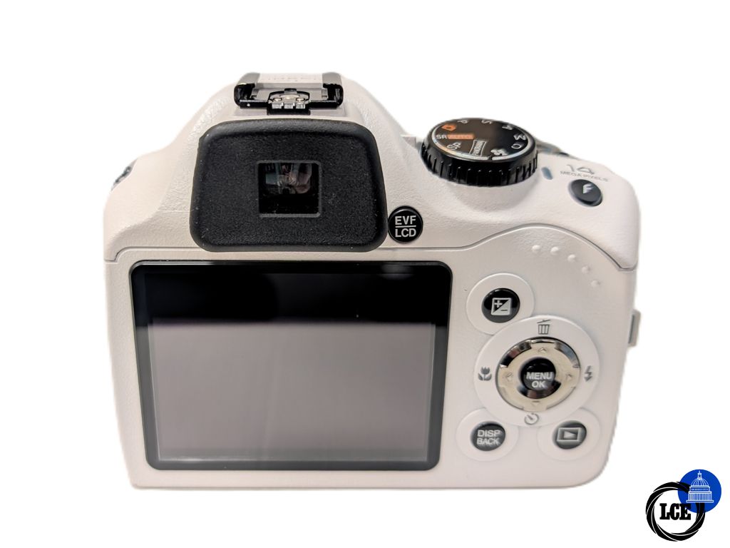 FujiFilm Finepix SL240 White  