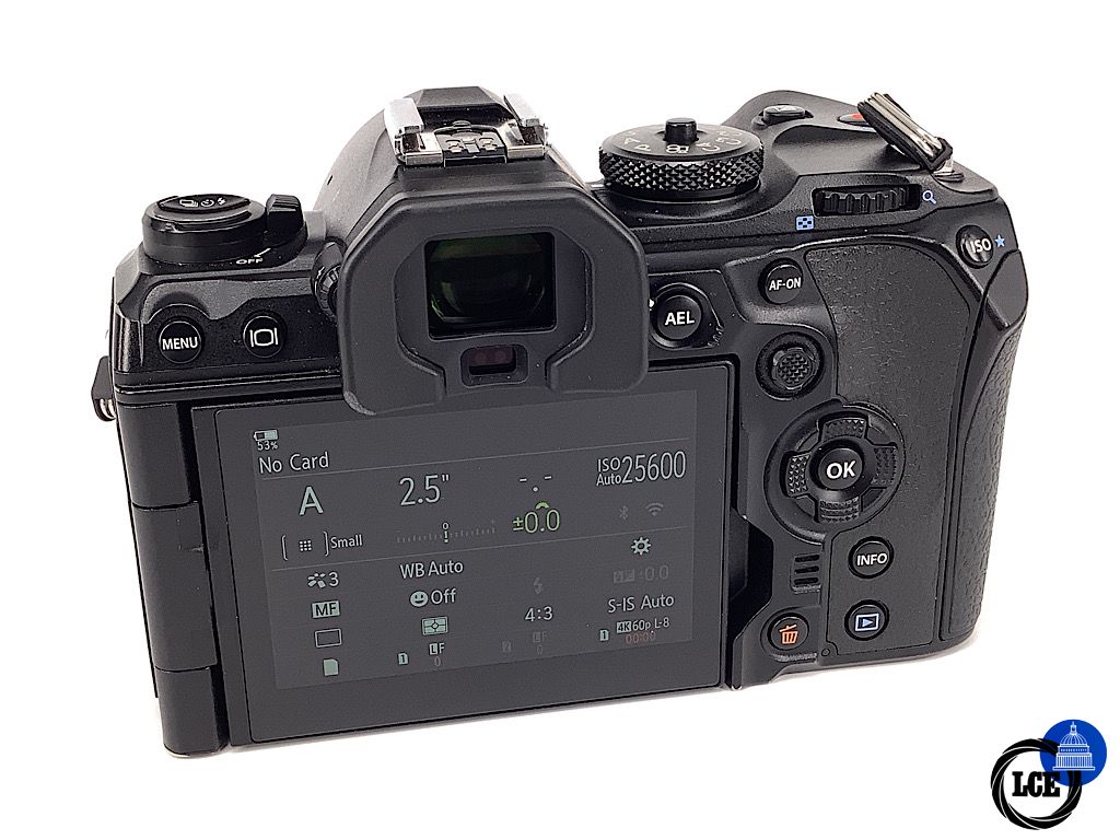 OM SYSTEM OM-1 BODY *shutter count 2k*