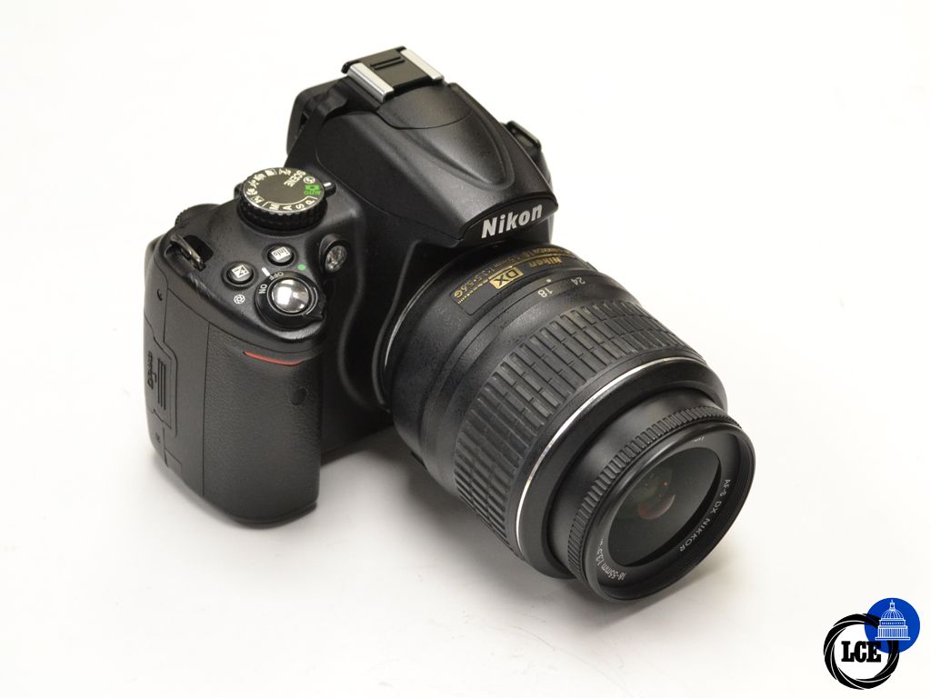 Nikon D5000 + 18-55mm F3.5-5.6 VR (Act Only 6711)